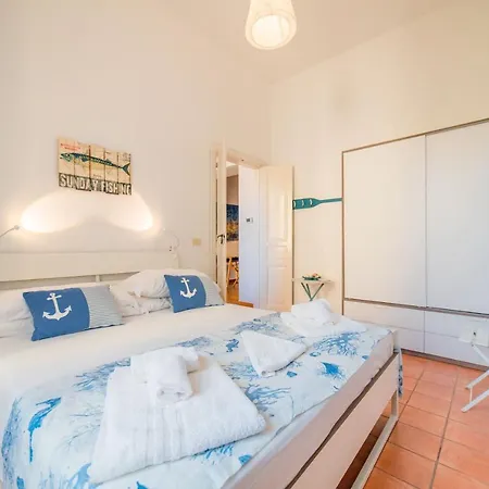 Apartamento Ortigia Art & Design, Parking , Smartworking Syracuse